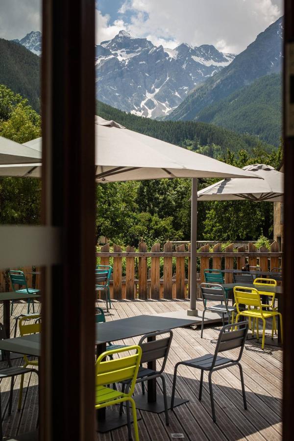 Hotel Restaurant Le Monetier 外观 照片